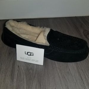 Ugg flats